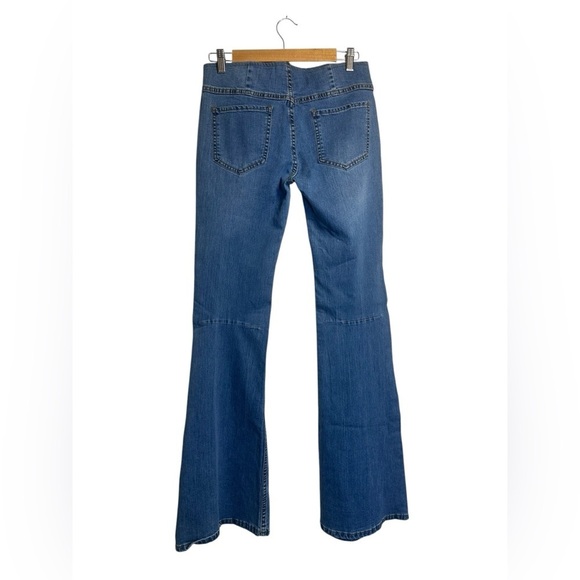 Newberry Kustom |Women’s Pull On Elastic Waist Bell Bottom / Flare Jeans| Medium - Picture 5 of 5